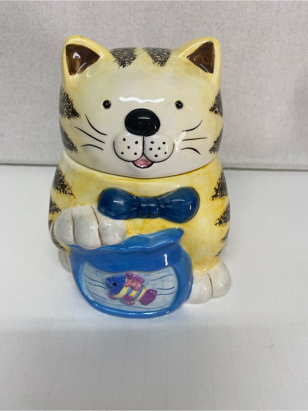 BHP@ NY Ceramic Yellow Striped Cat Treat Jar with Lid Blue Bow Whimsical Decor
